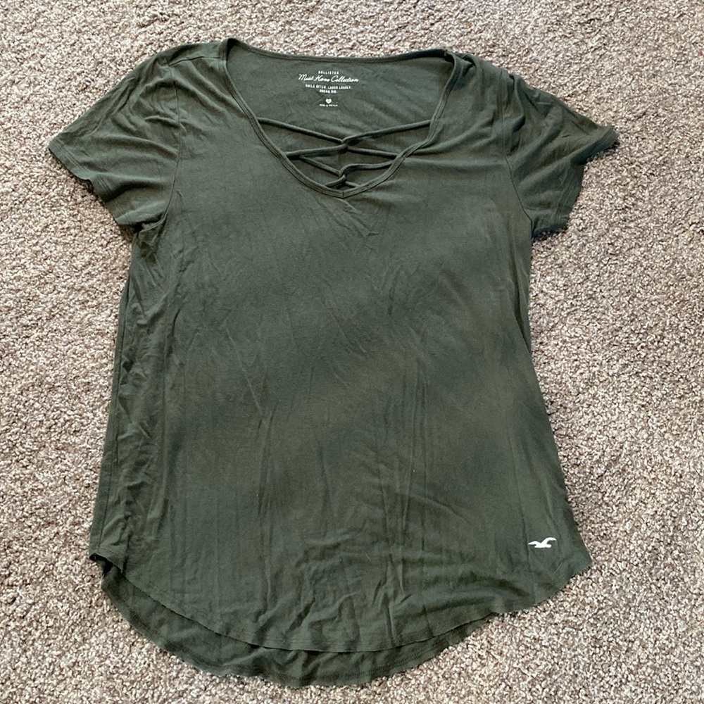 Hollister shirt